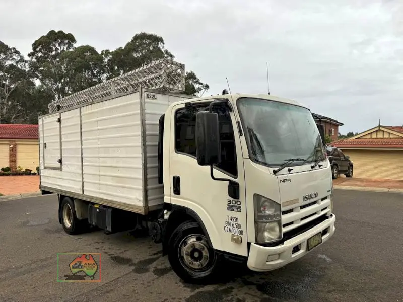 Isuzu NPR 300 with 31HP Vanguard Jet Blaster - photo 2
