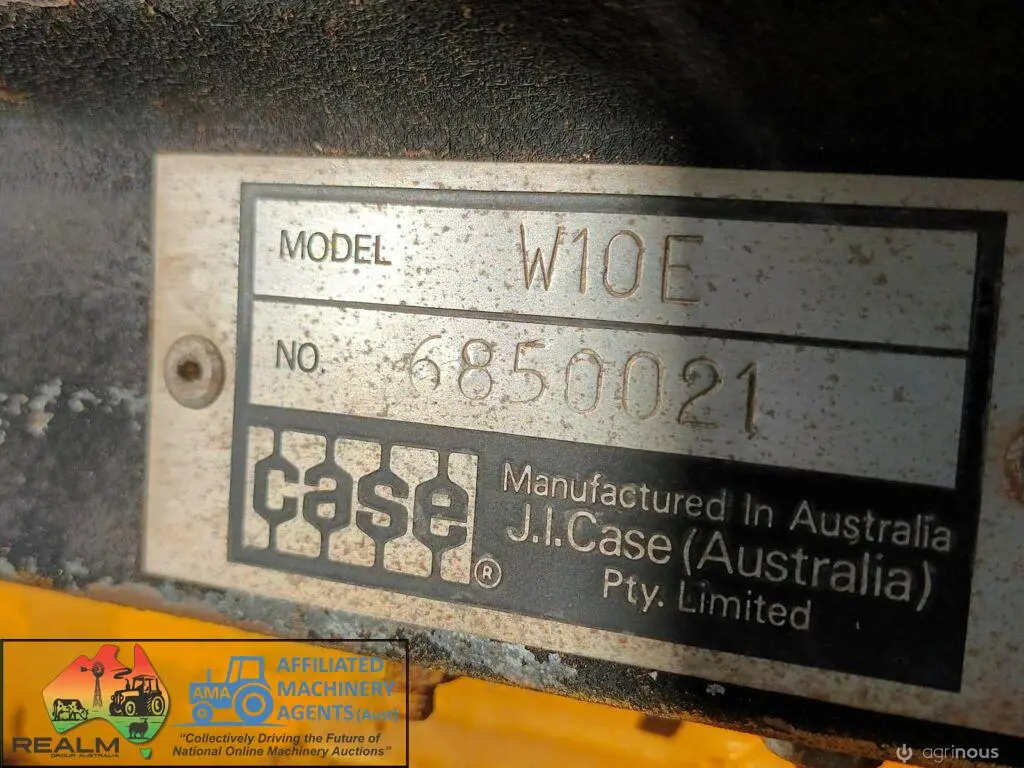 Case W10E Industrial Loader - photo 14