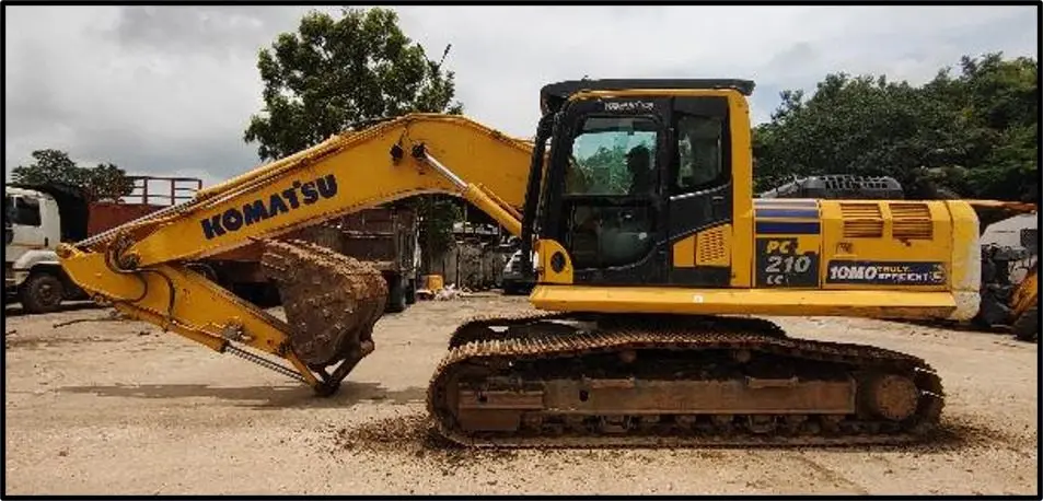 2023 KOMATSU PC210LC-10M0 CRAWLER EXCAVATOR — 22T CLASS - photo 1