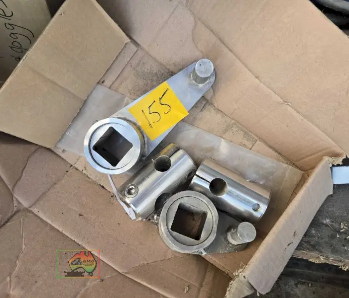 Stainless steel clevis-style linkage hubs / pivot coupler - photo 2