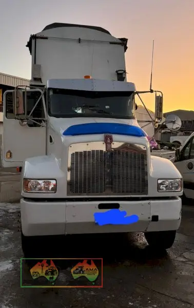 Kenworth T358 2008 - photo 2
