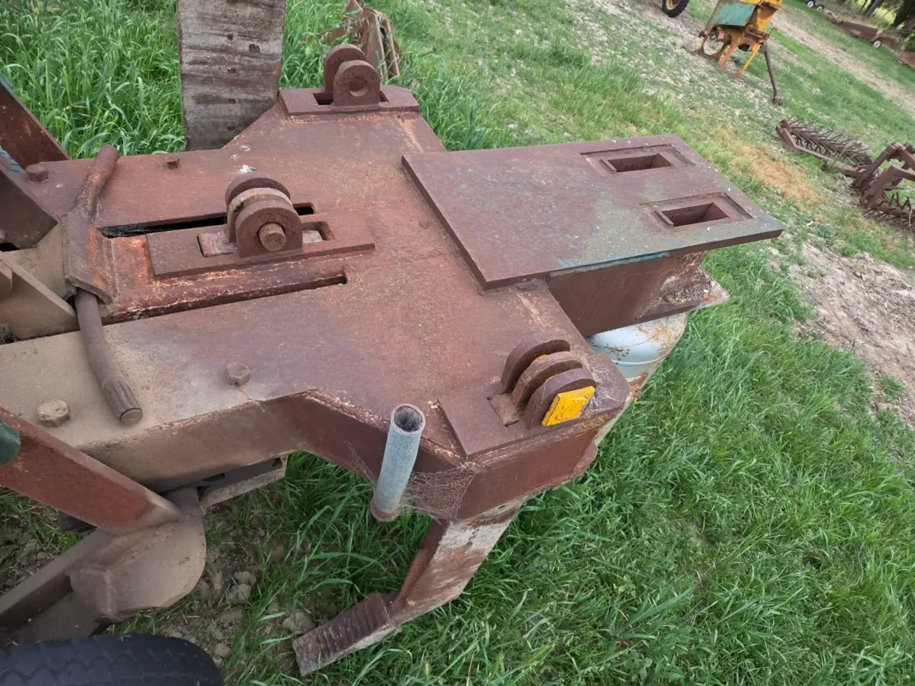 Used - H/duty 3 Tyne Ripper - photo 3