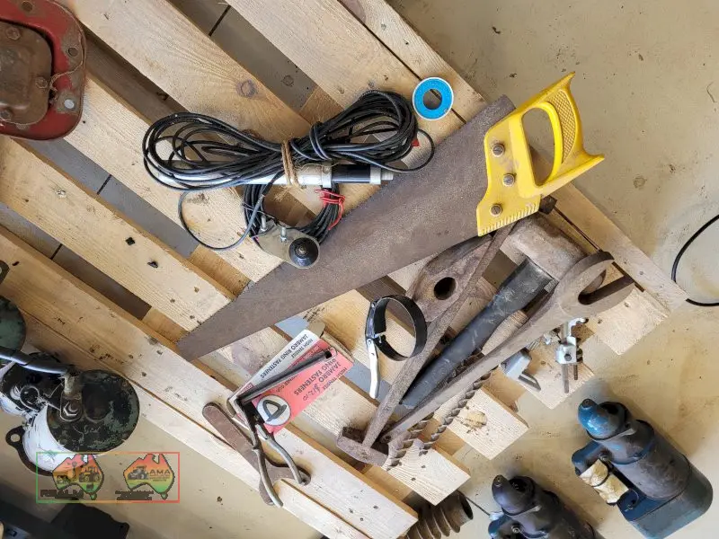 Assorted Tools & UHF Cable - photo 6