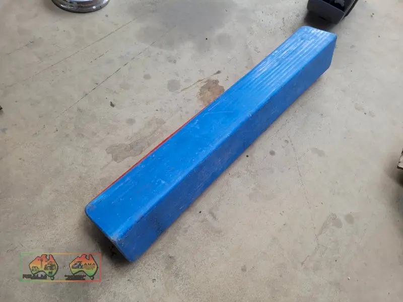 4x Tie-down Angles 41" Long (Kyabram Vic.) - photo 3