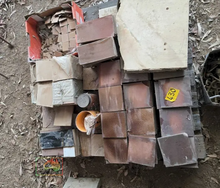 Pallet of Tiles - photo 2