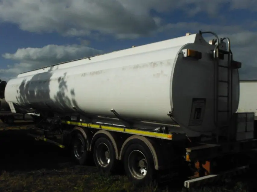 2016 Marshall Lethlean Tri-axle Tanker - photo 1