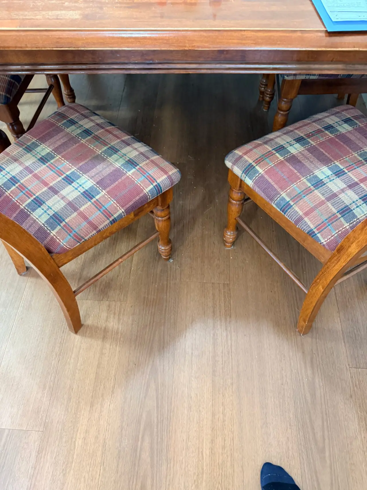 9 piece timber dining setting - photo 2