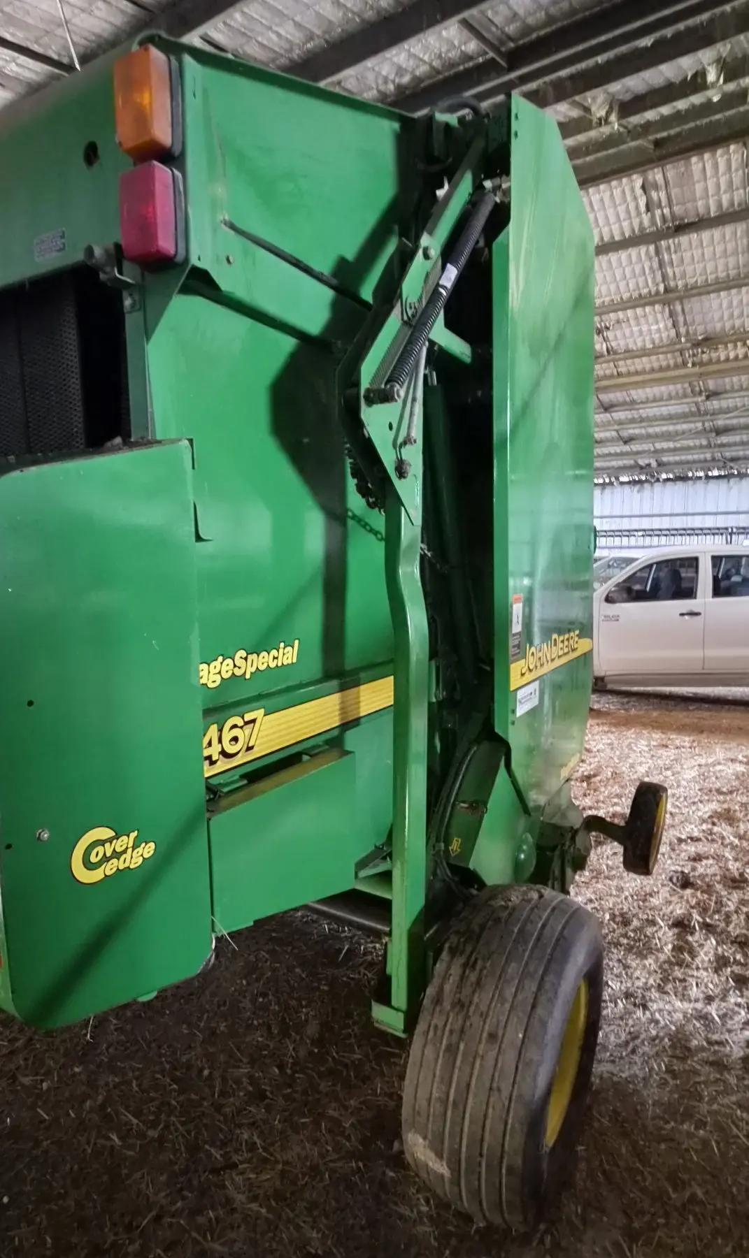 John Deere Megawide 467 Round Baler - photo 11