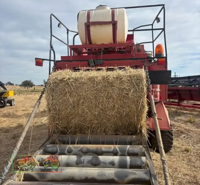 Massey 187 Square Baler - photo 2