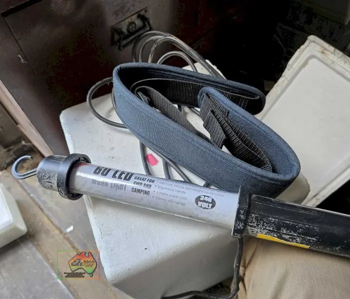 Travel light and Bosch belt - photo 1