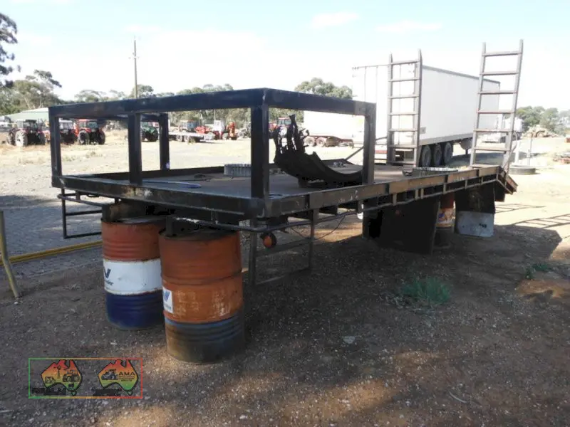 Beavertail Steel Tray with Ramps - photo 4