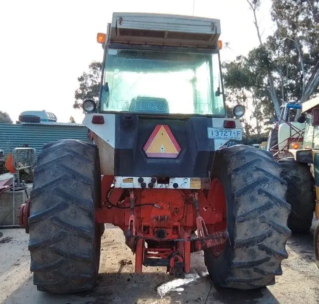 Case Agri-King 2090 Tractor - photo 5