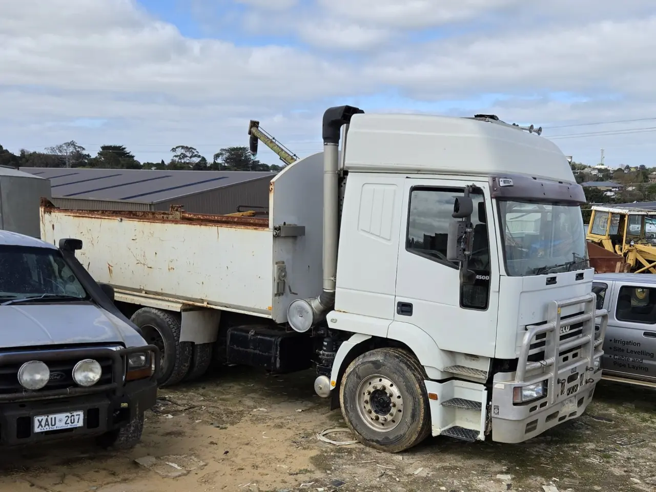 Iveco 4500 Bogie Tipper - photo 4