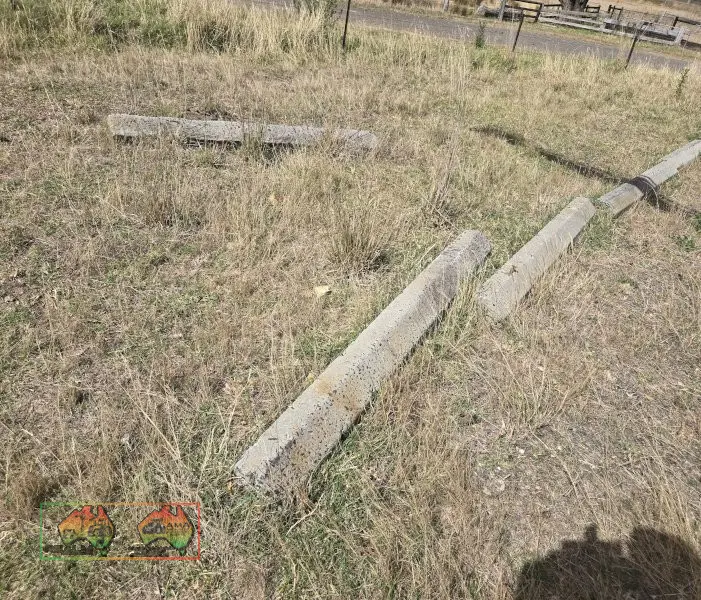 6x Concrete Carpark Barriers - photo 2
