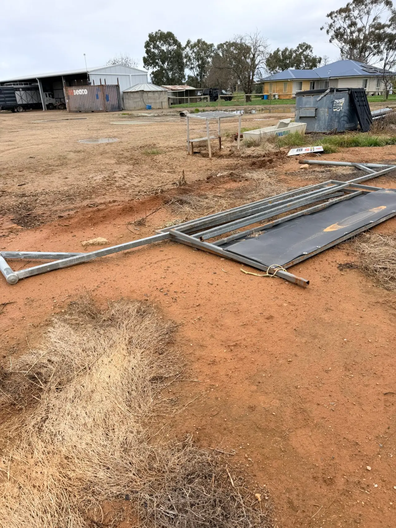 Livestock yard gate frame and 2 gates - photo 1