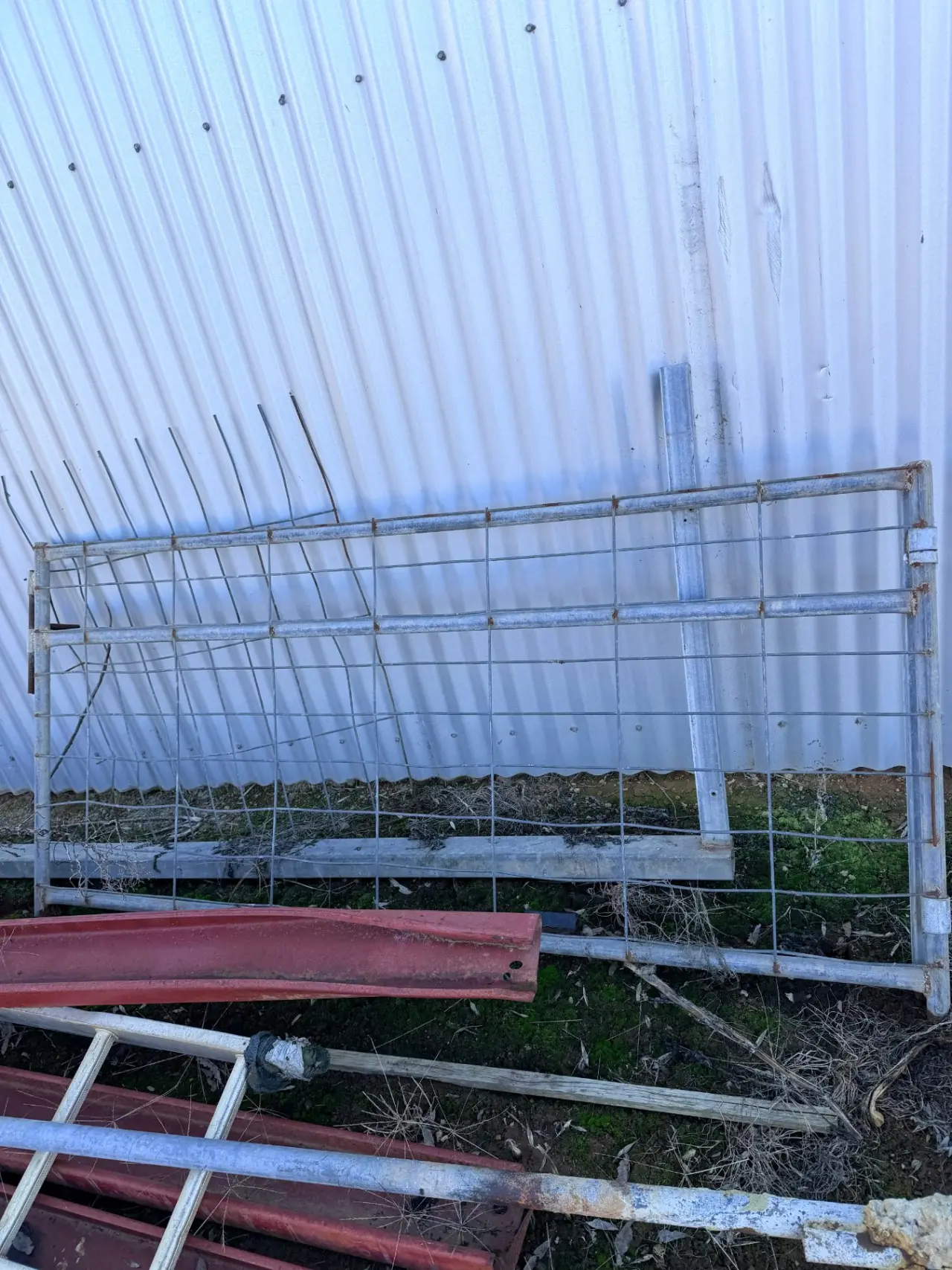 1950mm solid steel gate - photo 2