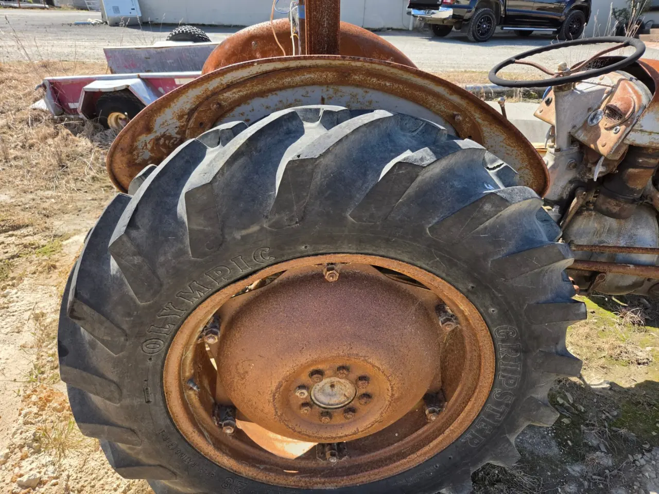 Ferguson TEA-20 Tractor - photo 6
