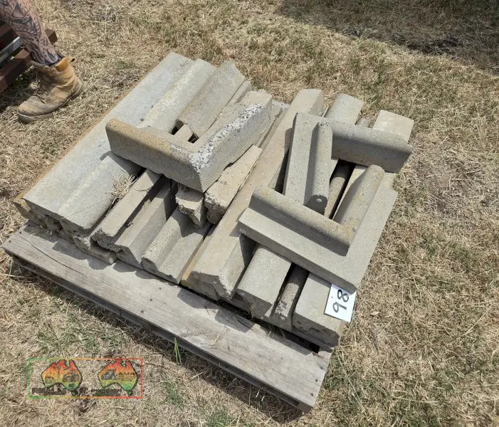 Concrete Garden Edging - photo 3