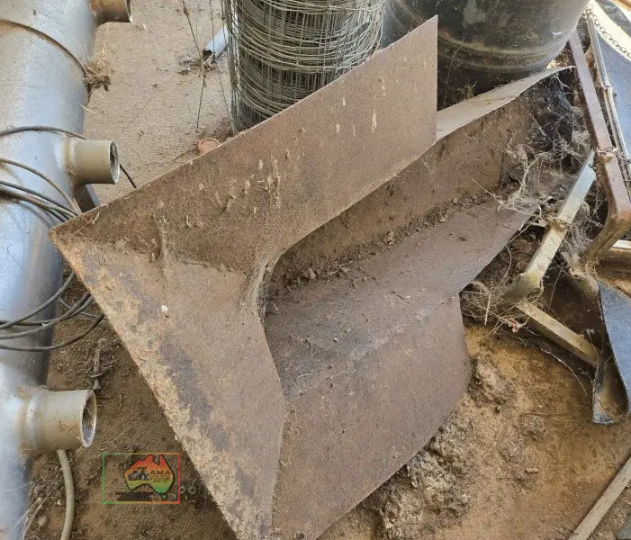 Homemade grain hopper - photo 2