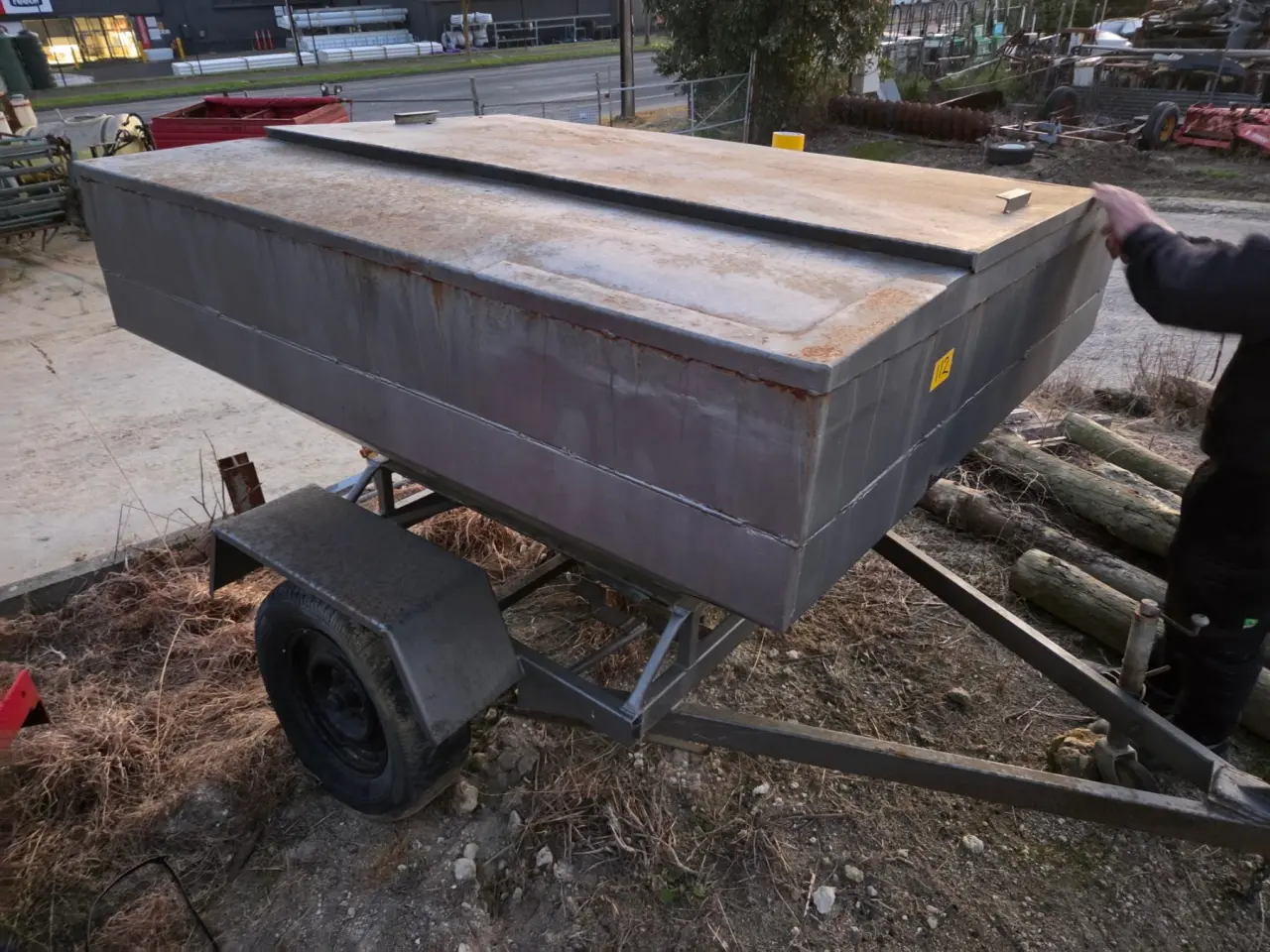 1ton Grain Trail Feeder - photo 1