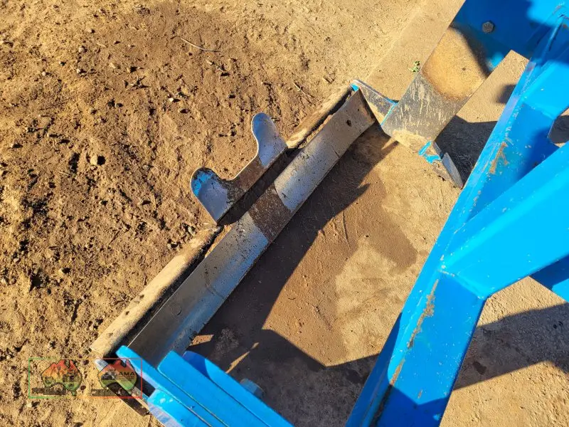 2023 As-New Plastic Lifter - photo 8