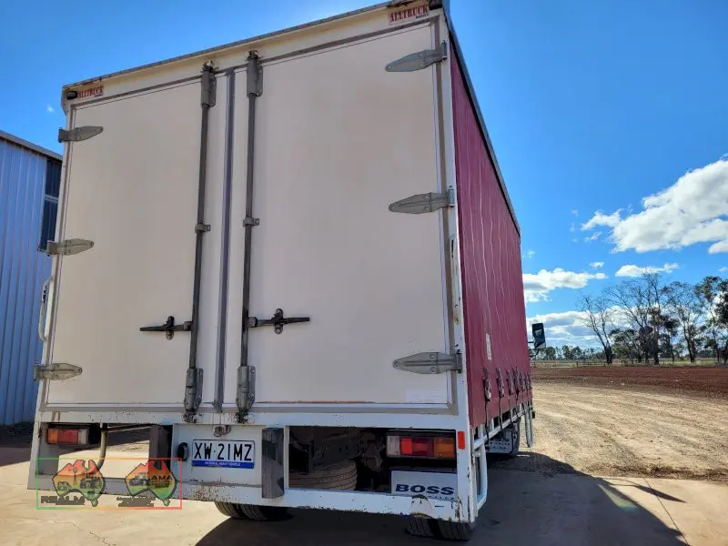 2015 Mitsubishi 615 Canter Curtainsider (REDUCED) - photo 6