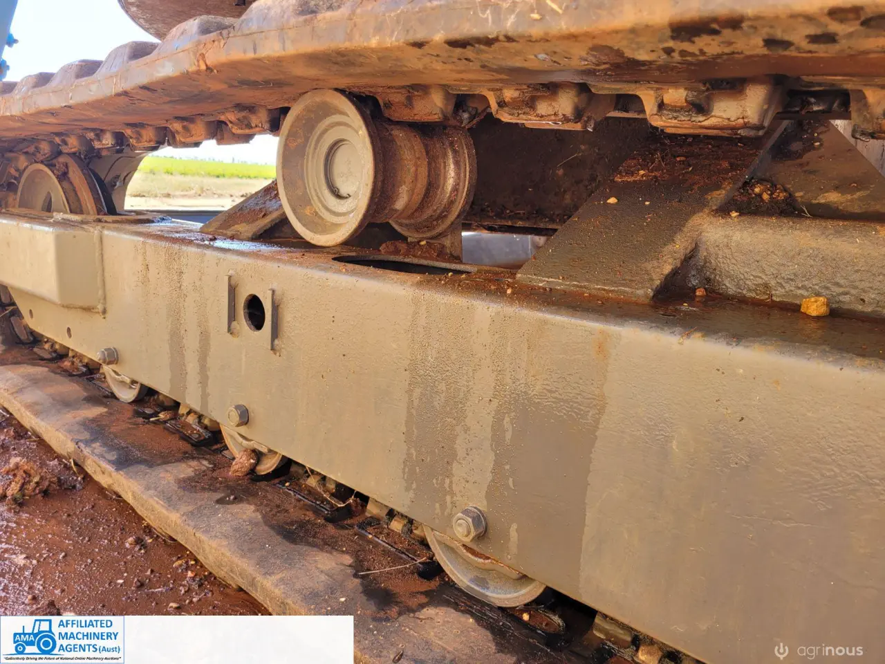Yanmar 5ton Excavator with Knuckle Boom - photo 18