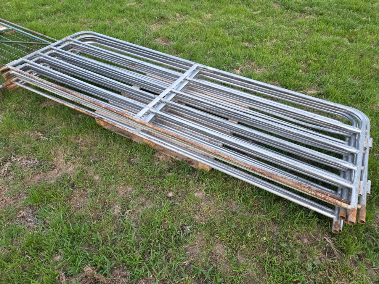 Used - 3m Sheep Yard Panels ($/panel) - photo 6