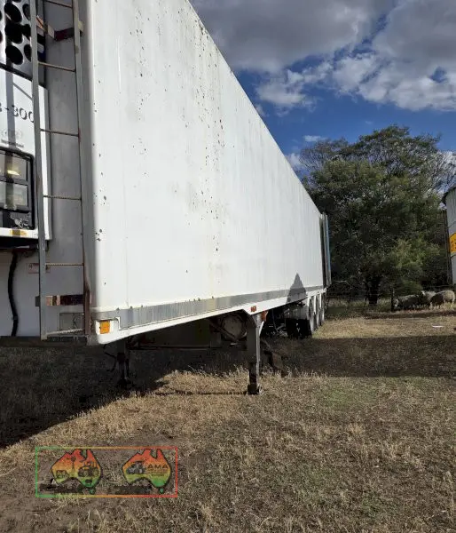 45ft FTE 'Meat Hanger' Fridge Van - photo 1