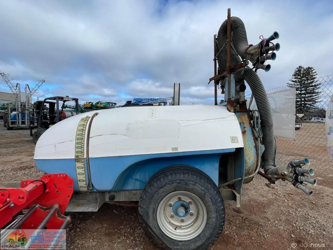 1500 litre tank  Electric controls - photo 2