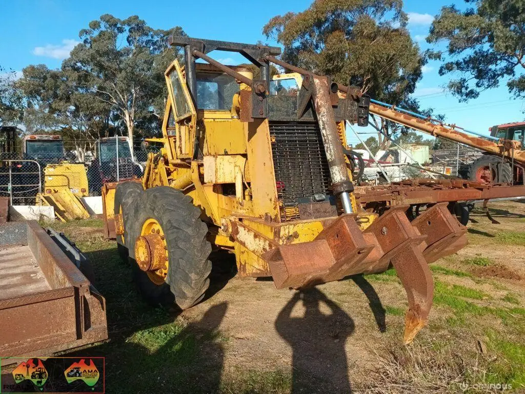 Case W10E Loader - photo 3