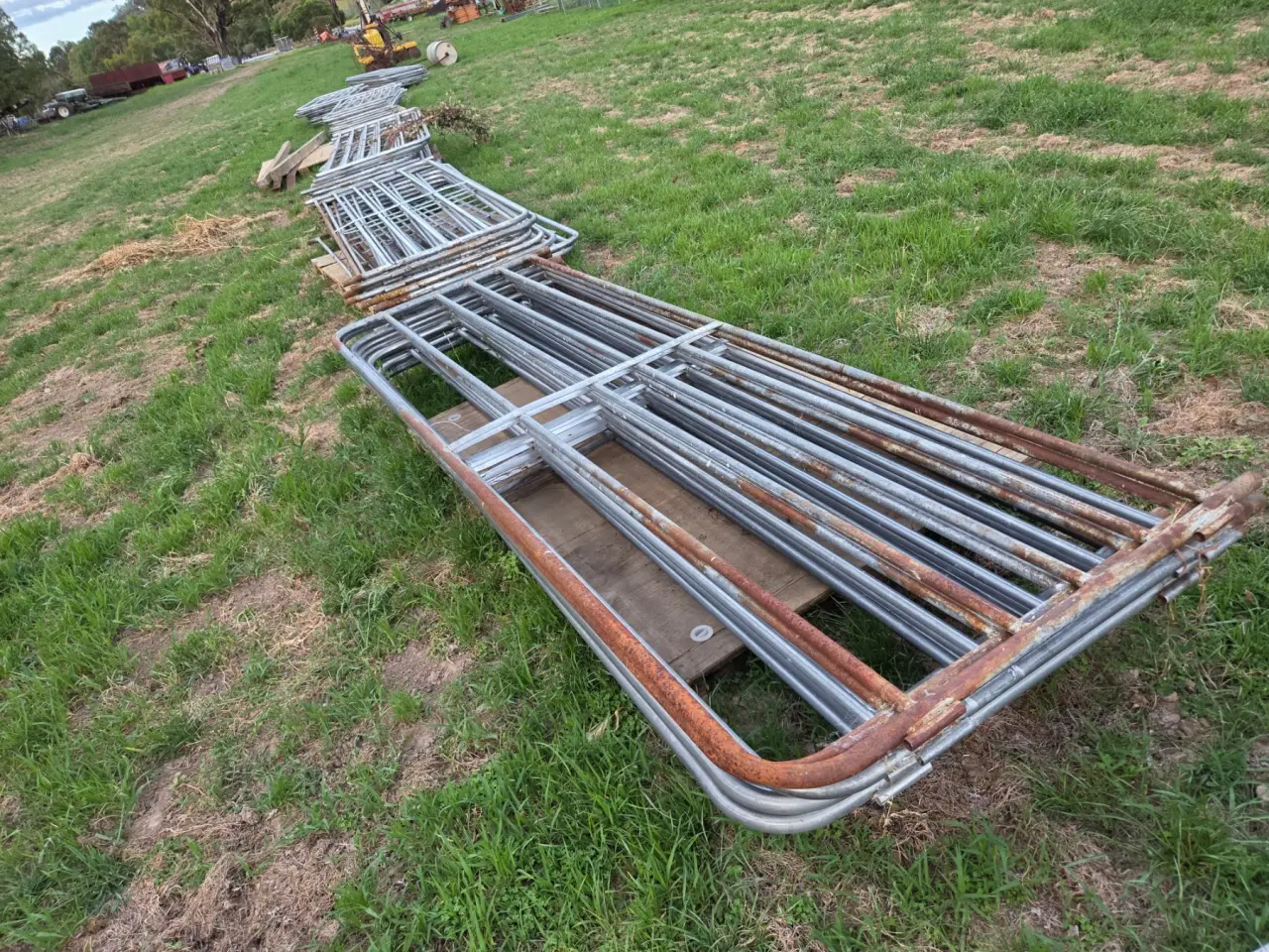 Used - 3m Sheep Yard Panels ($/panel) - photo 4