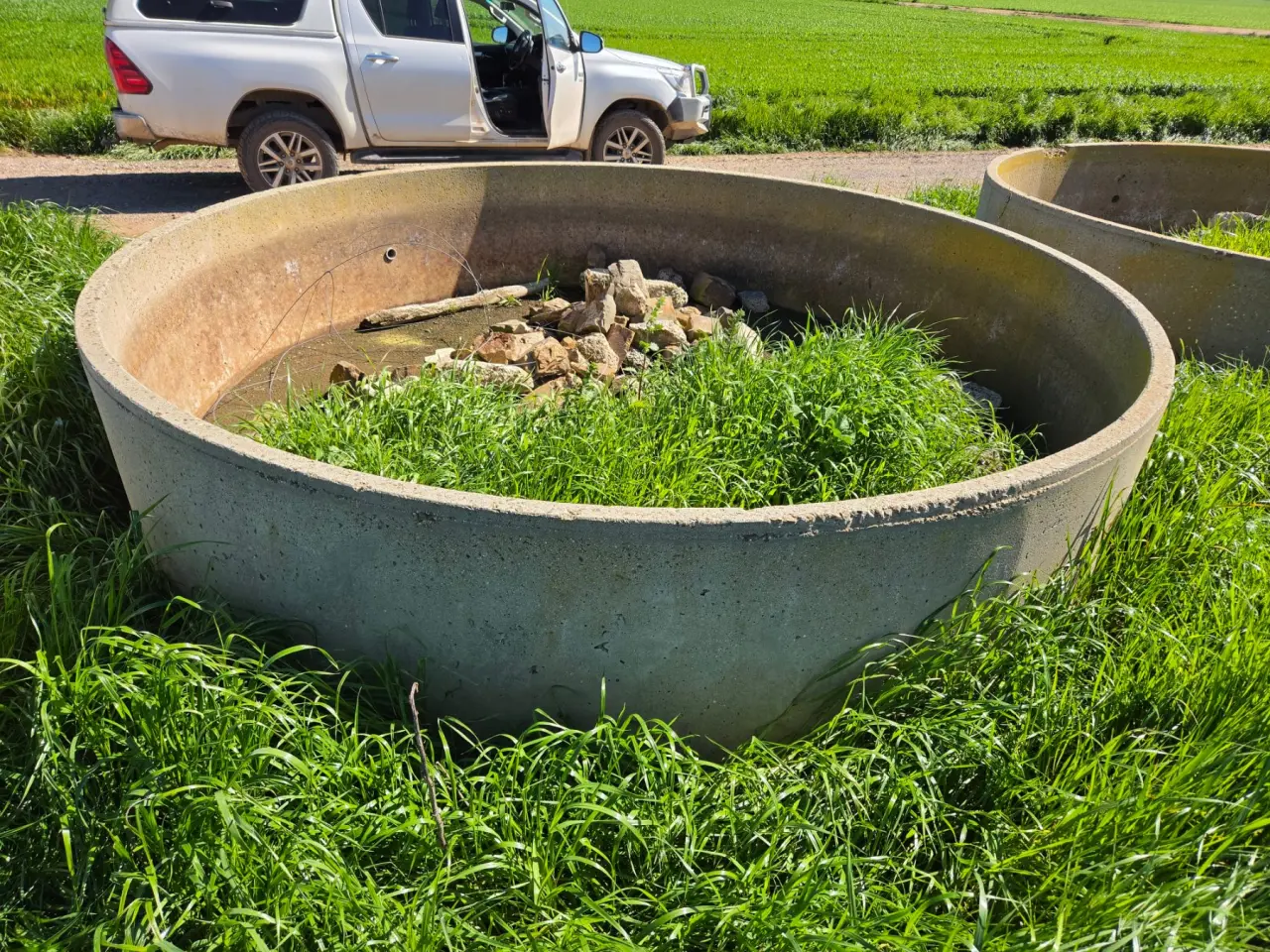 10ft Stock Trough (B) - photo 3