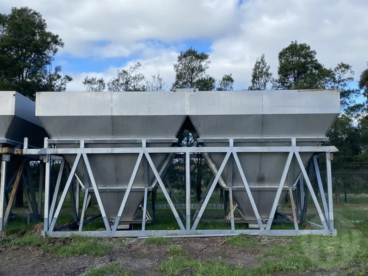 Twin 5 Ton Stainless Storage Bins - photo 4