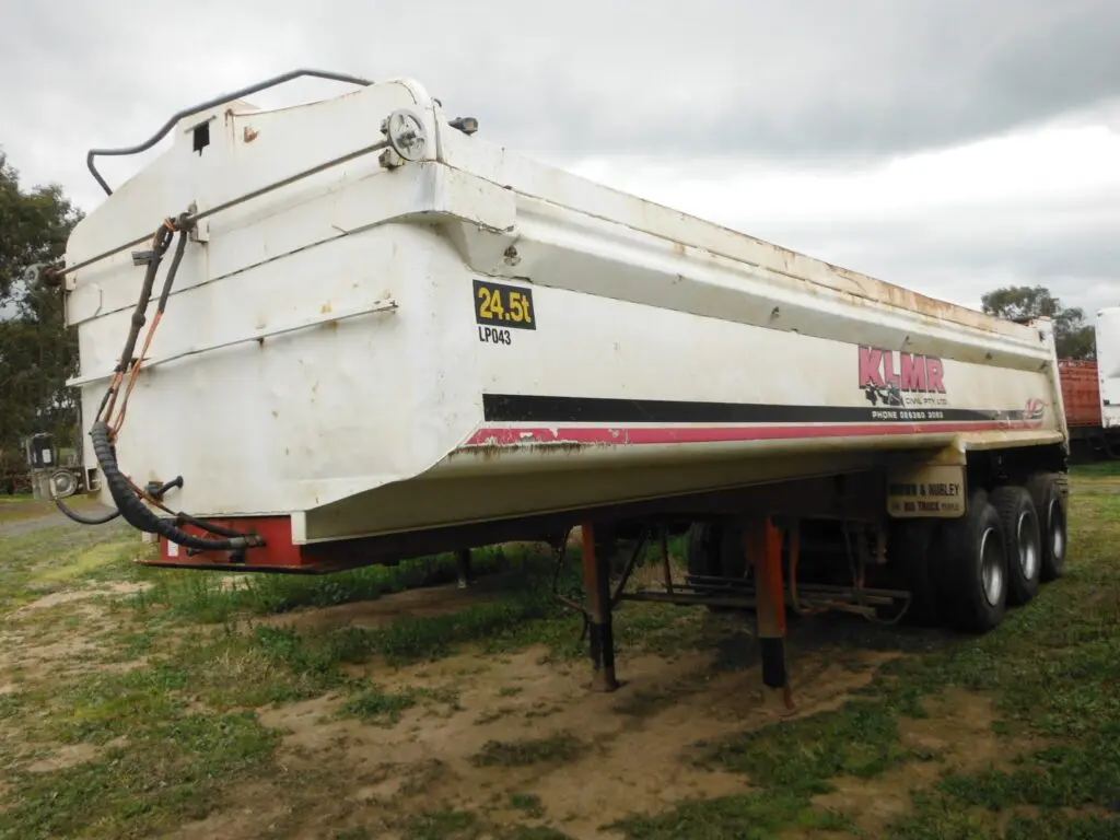 29ft Tri-axle Tipper - photo 2