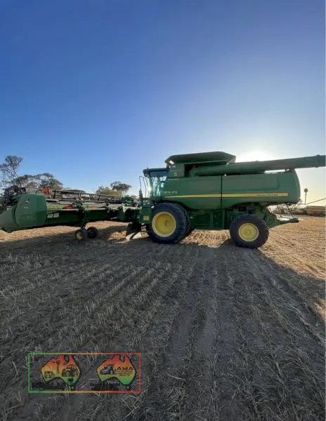 John Deere Header - 2010  model 9770 STS with 640D  front - photo 2