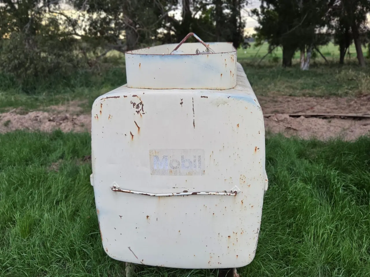 Used - 2,000 Ltr Diesel Tank - photo 3