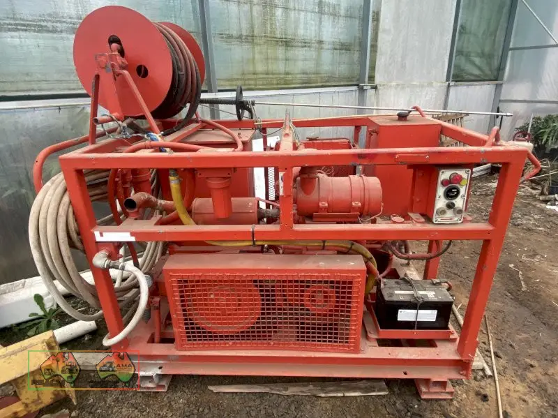 Diesel Powered High Pressure Water Blaster - photo 2