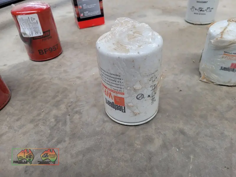 Fleetguard Water Coolant Filter - WF2074 - photo 2