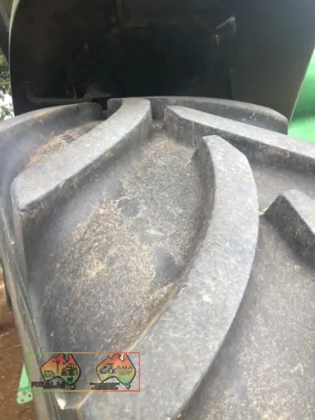 John Deere 7720 Tractor - 180 HP - photo 18