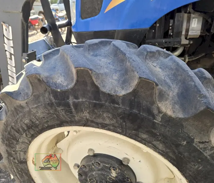 New Holland TT4.65 Tractor with FEL - photo 11
