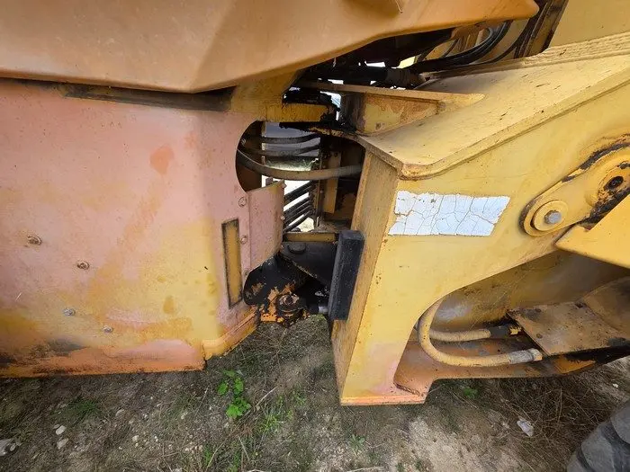 Case 621ZF Wheeled Loader - photo 9