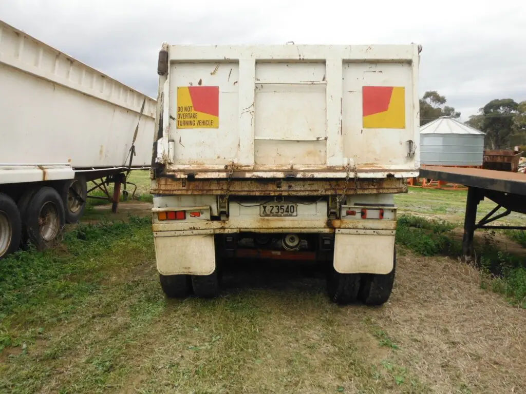 29ft Tri-axle Tipper - photo 4
