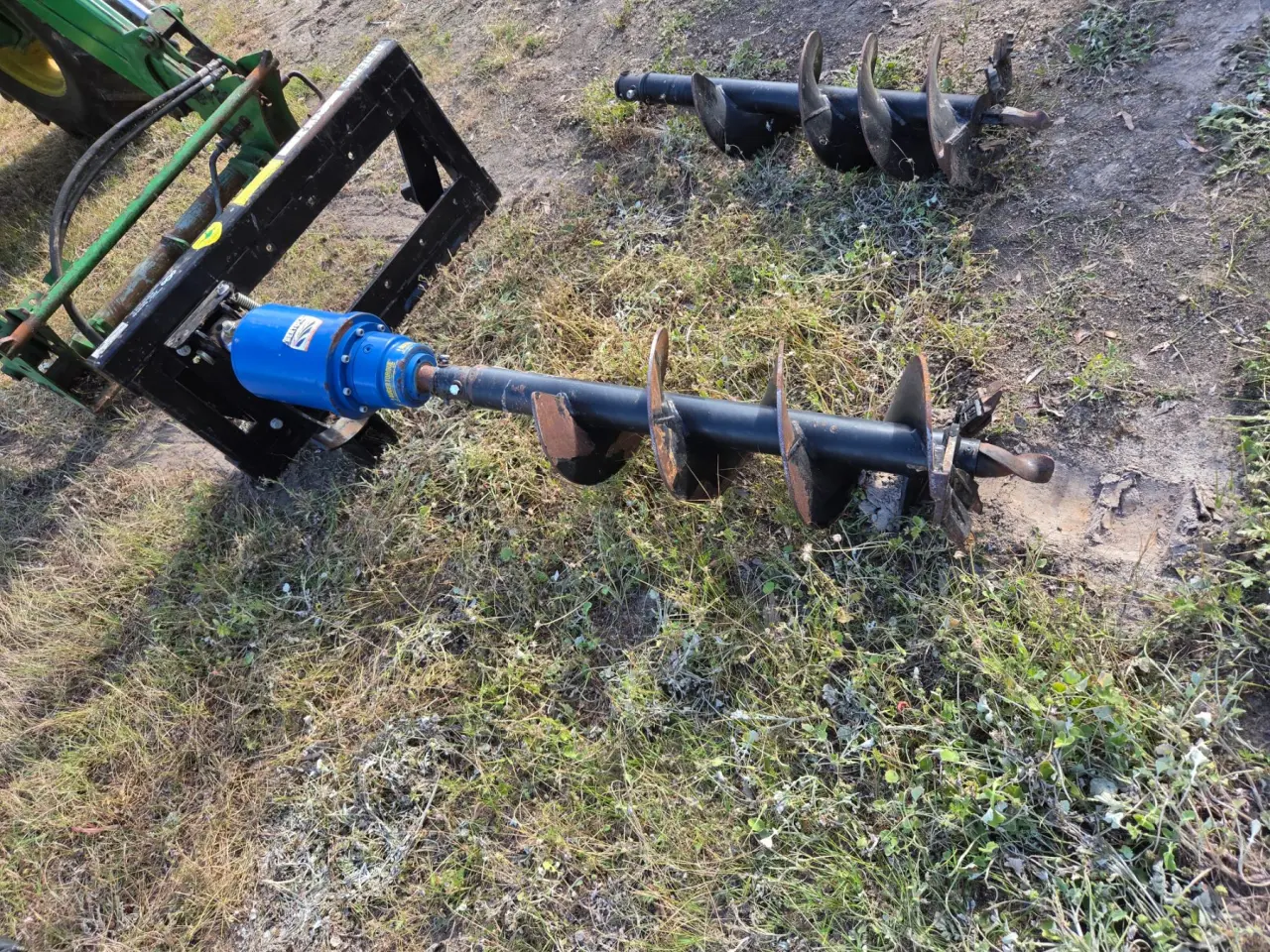 Used - Euro-hitch Hyd. Fence Post Auger - photo 5