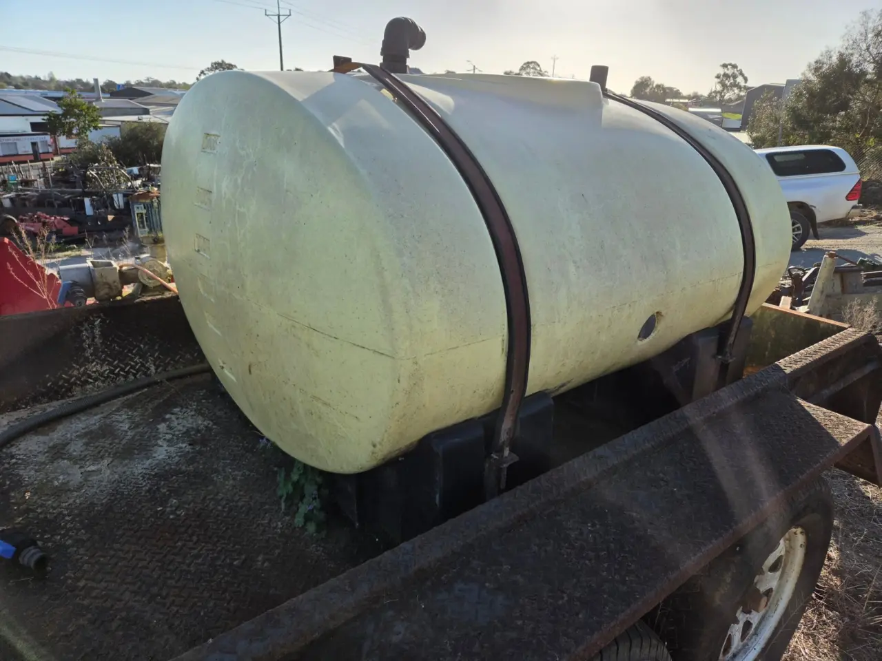 1,500 Ltr Team Poly Tank. - photo 2
