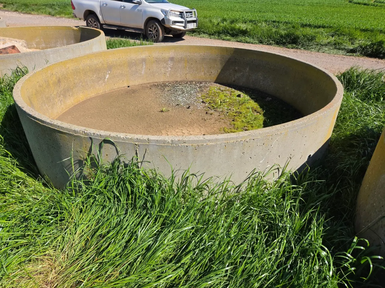 10ft Stock Trough (D) - photo 3