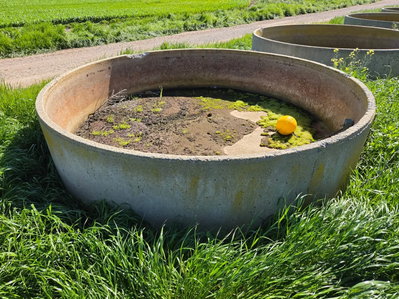 10ft Stock Trough with Ball Valve (F) - photo 2