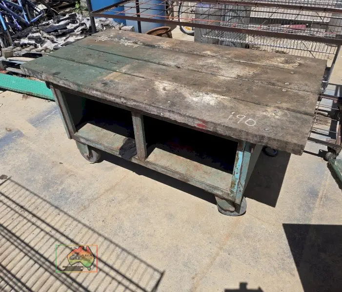 H/duty Solid Timber Bench - photo 2