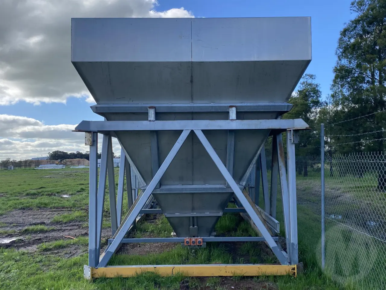 Twin 5 Ton Stainless Storage Bins - photo 5