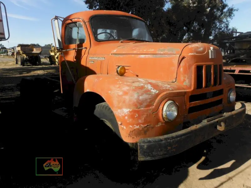 International R190 - photo 2